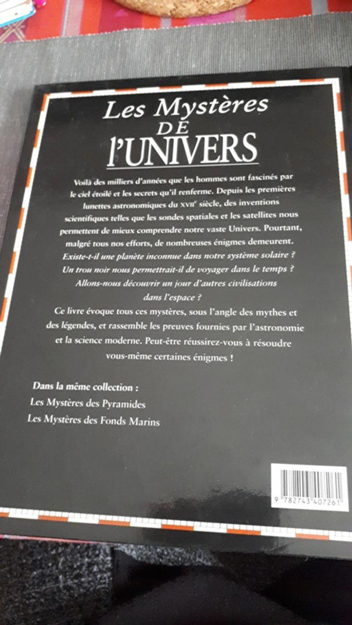 Livre Les mystères de l'univers - photo numéro 2