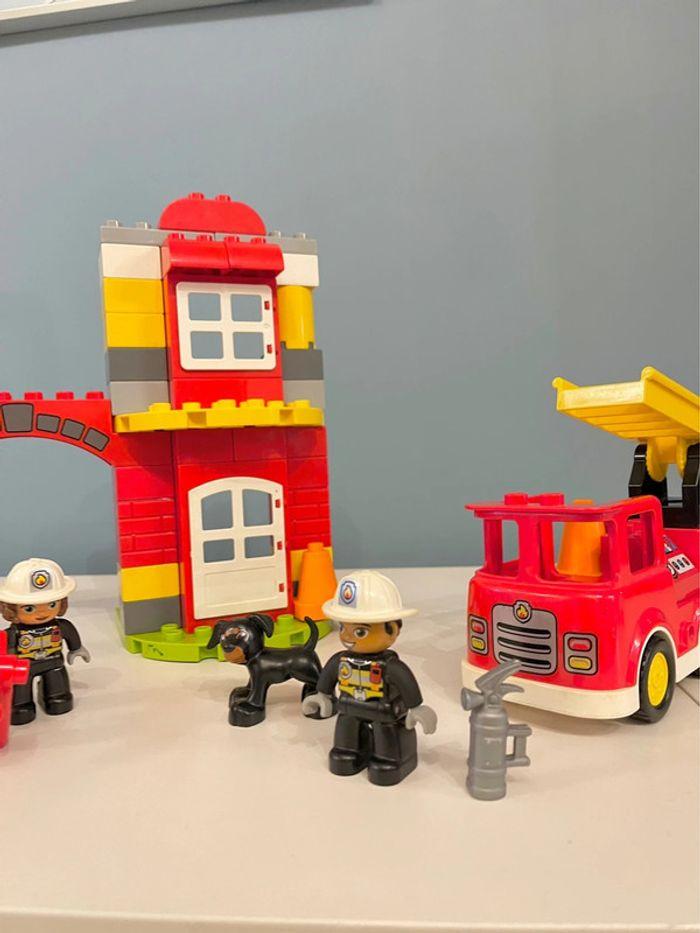 Lego duplo caserne de pompier parfait état - photo numéro 5