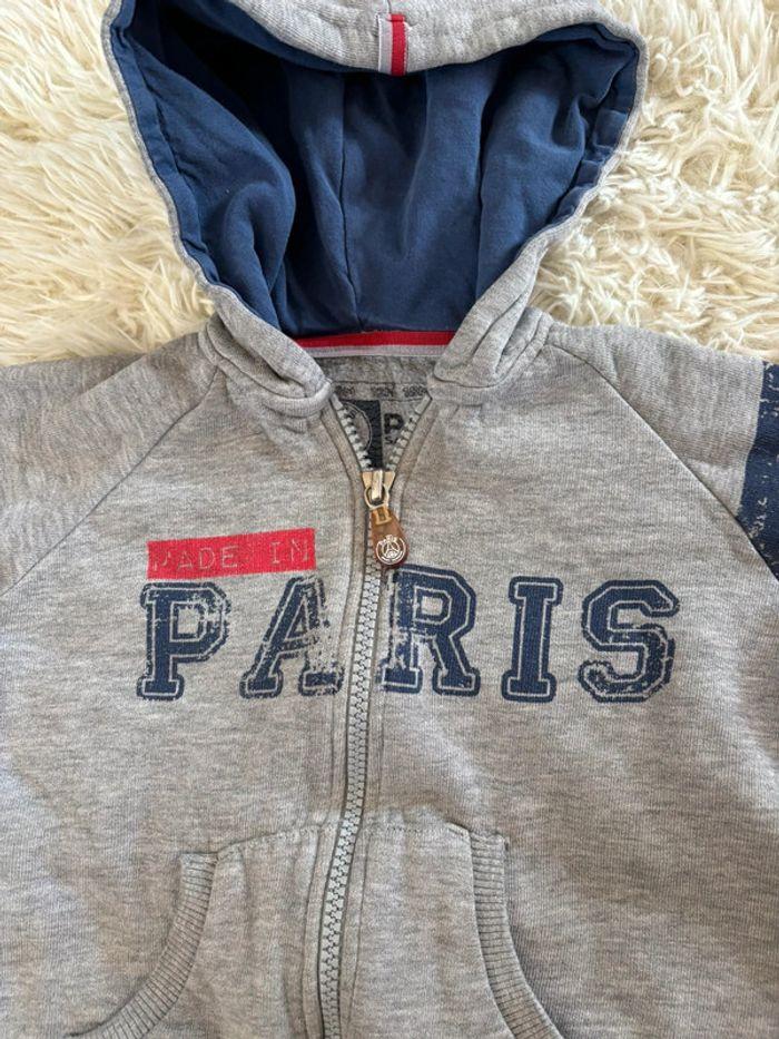 Jolie veste Paris st germain taille 24 mois - photo numéro 2