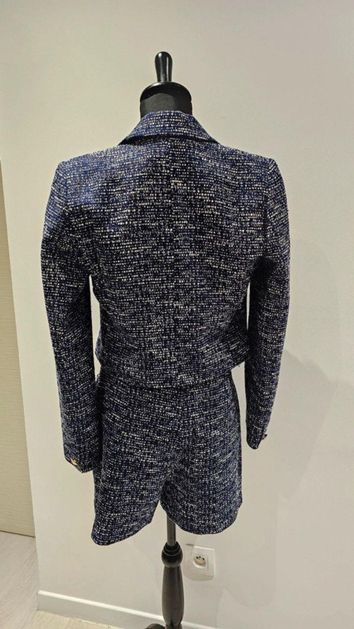 Ensemble tailleur short blazer tweed bleu Naf Naf - photo numéro 6