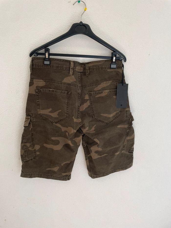 Short millitaire homme neuf - photo numéro 4