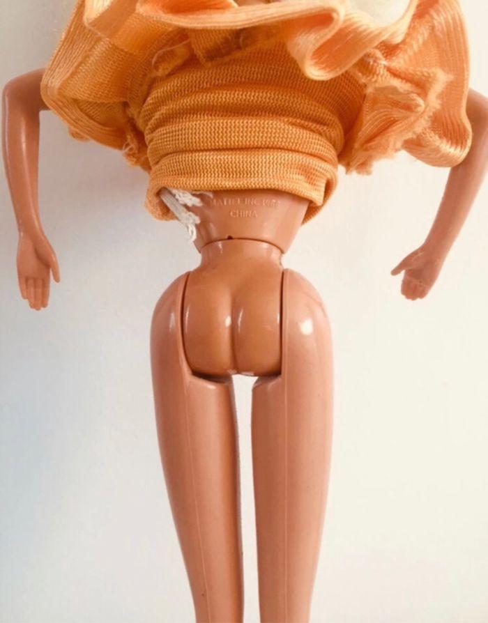 Poupée mannequin barbie ancienne 1966 - photo numéro 3