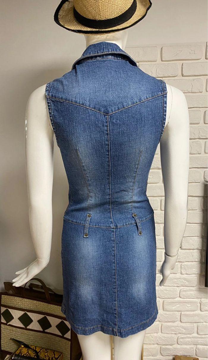 Robe jean La petite Française petit 40 - photo numéro 4