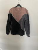 Pull en laine taille 1