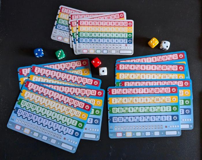 Lot Qwixx Double + 6 dés - Jeu de société - photo numéro 3