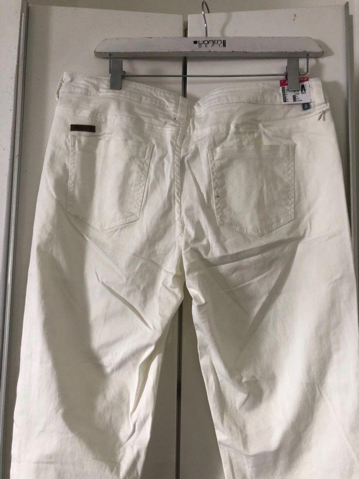 Pantalon  neuf . Taille 42 - photo numéro 6