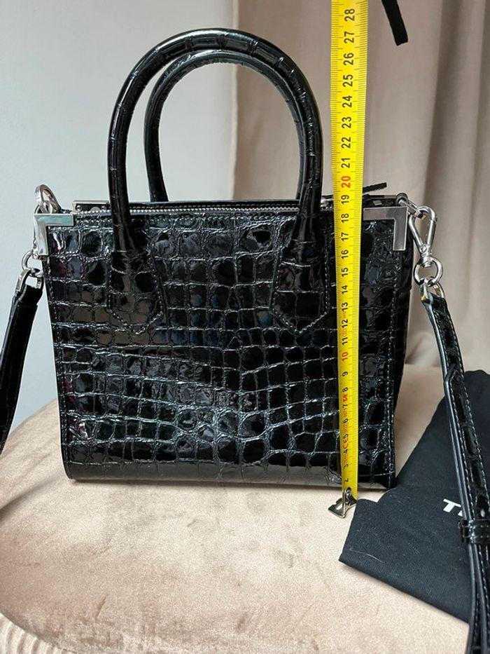 Sac bandoulière Ming en cuir vernis croco noir The Kooples Médium - photo numéro 13