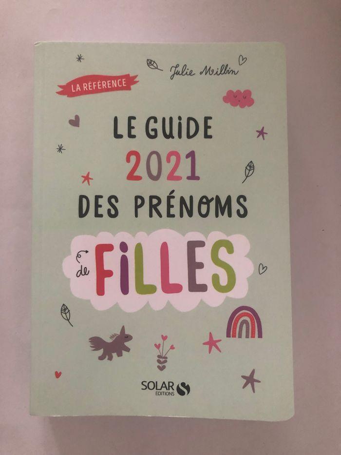 Livre guide des prénoms fille - photo numéro 1