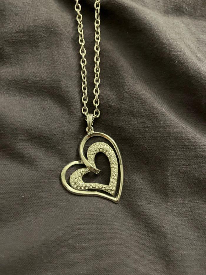 Chaine/collier  avec pendentif coeur - photo numéro 1