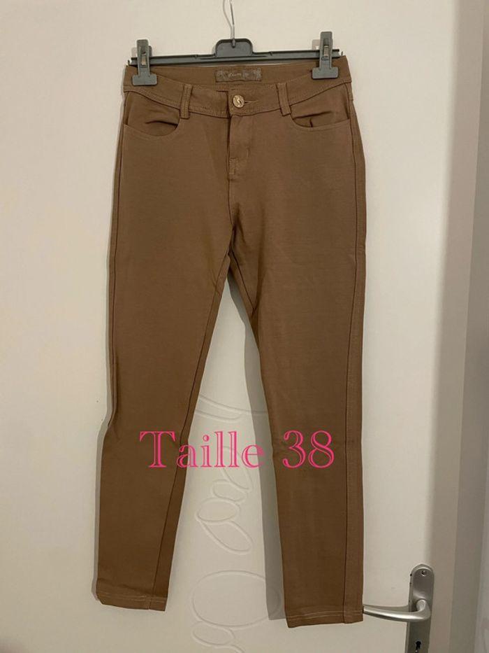 Pantalon extensible beige taille haute coupe skinny taille 38 - photo numéro 1