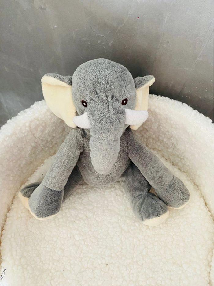 Peluche éléphant neuf - photo numéro 4