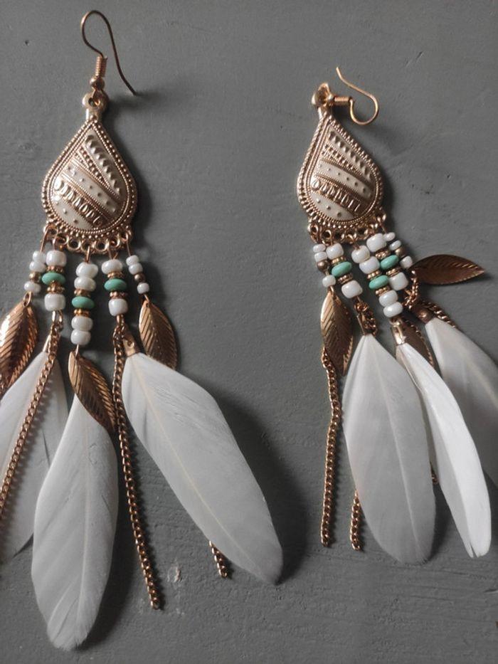 Boucles d'oreilles longues plumes bohemes - photo numéro 2