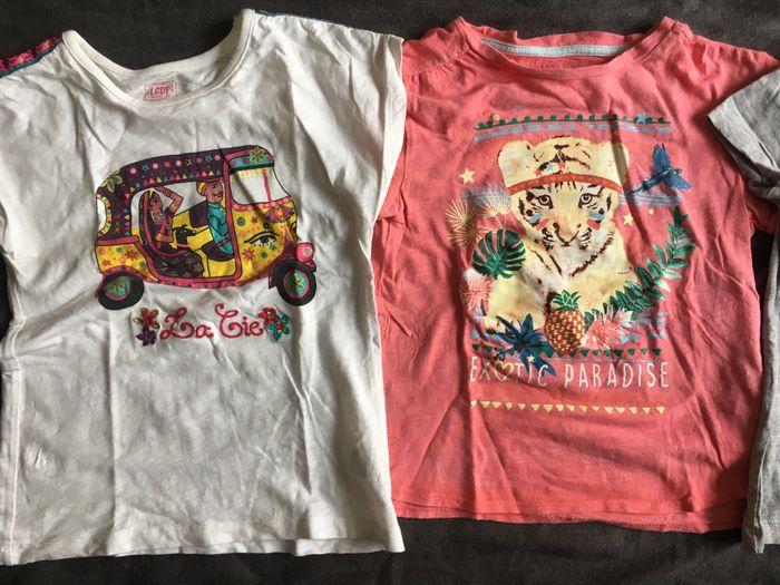 Lot de 4 t-shirts fille, taille 8 ans - photo numéro 2