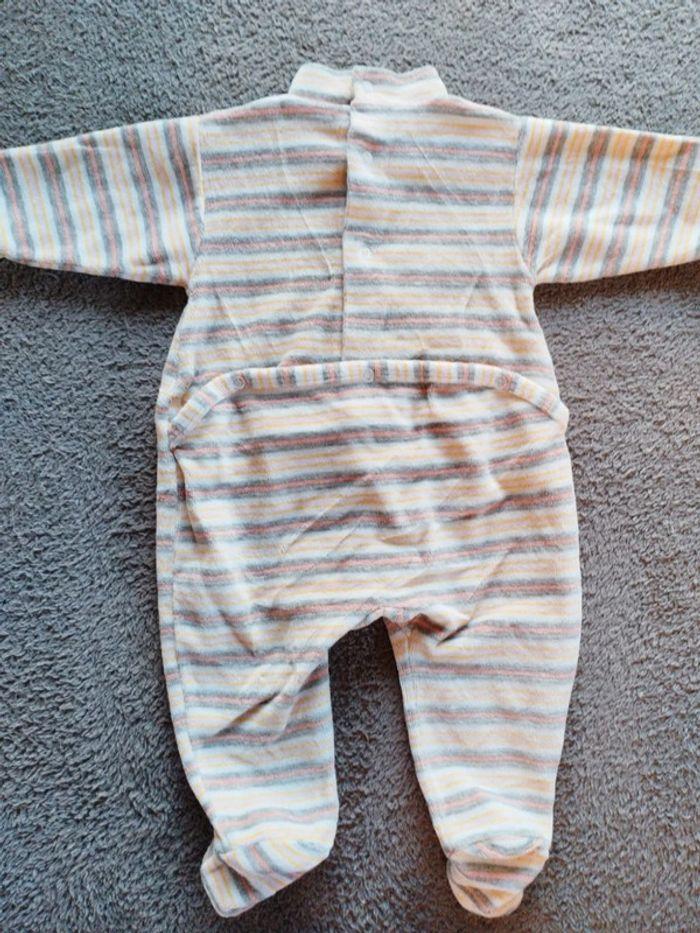 Lot 3 pyjamas 1 pièce - photo numéro 8