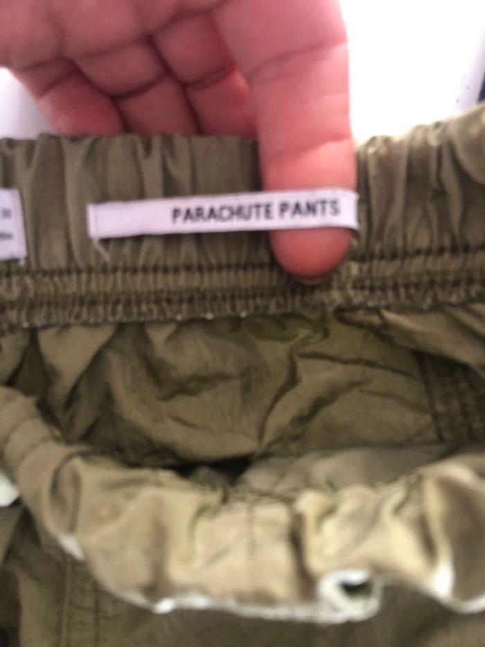 Pantalon large / parachute . Taille M - photo numéro 9