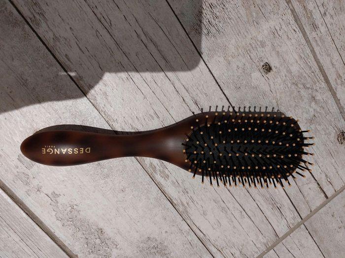 Brosse cheveux