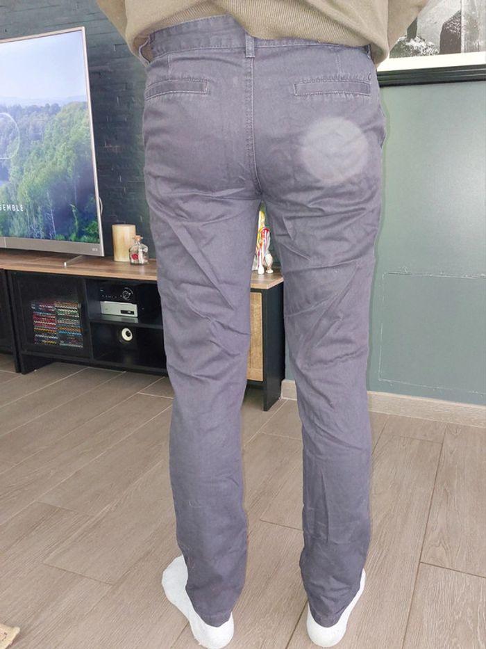 Chino eaglewood taille W28  L34 - photo numéro 3