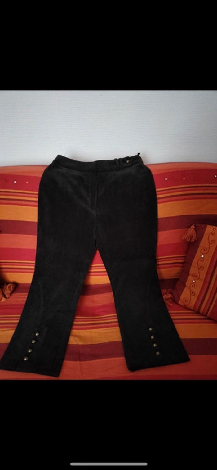 Pantalon en velours noir - photo numéro 1