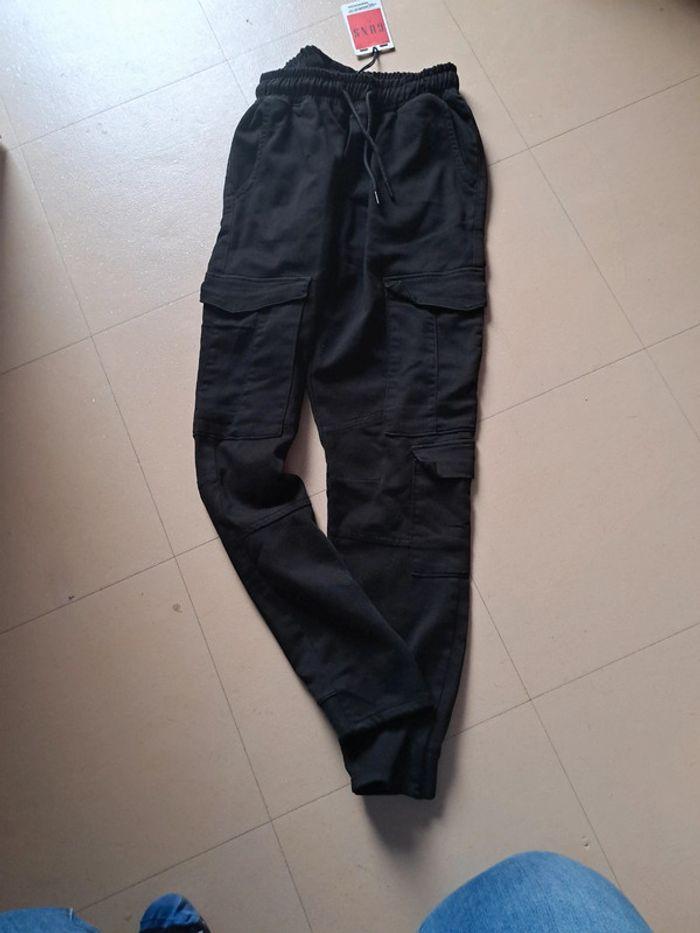 Pantalon cargo - photo numéro 2