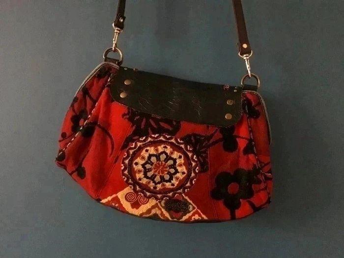 Sac rouge et noir Desigual - photo numéro 5