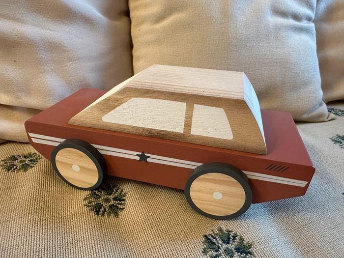 NEUF Grande voiture de course en bois rétro vintage rouge beige étoile 25x12cm cadeau décoration - photo numéro 5