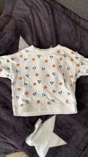 Sweat Mango kids, Disney imprimé Mickey et étoile dorées, 5 ans, en bon état