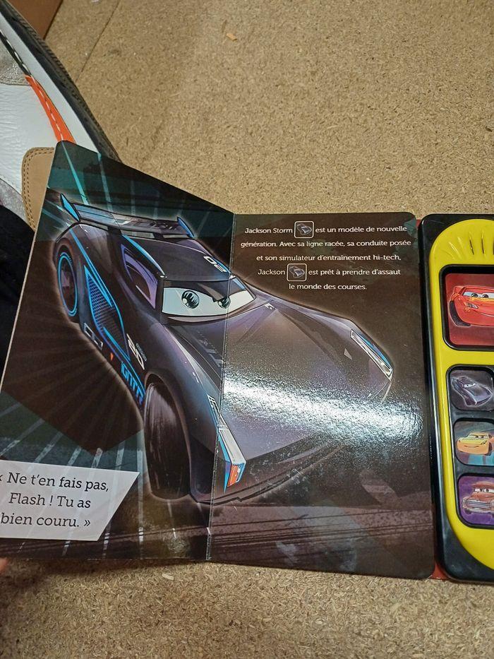 Livre cars 3 flash macqueen sonore - photo numéro 2