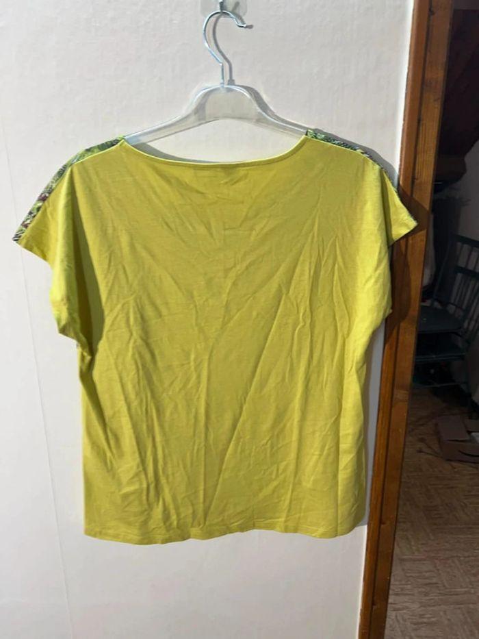 T-Shirt Vert - Armand Thiery - Taille 2 - Parfait État. - photo numéro 2