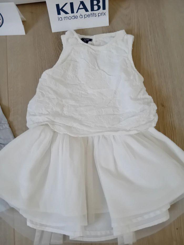 Lot 2 robes fille 12 mois La Compagnie des Petits et Kiabi - photo numéro 2