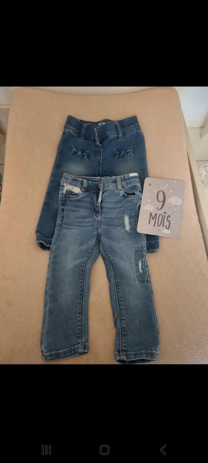 Lot jeans 9 mois - photo numéro 1