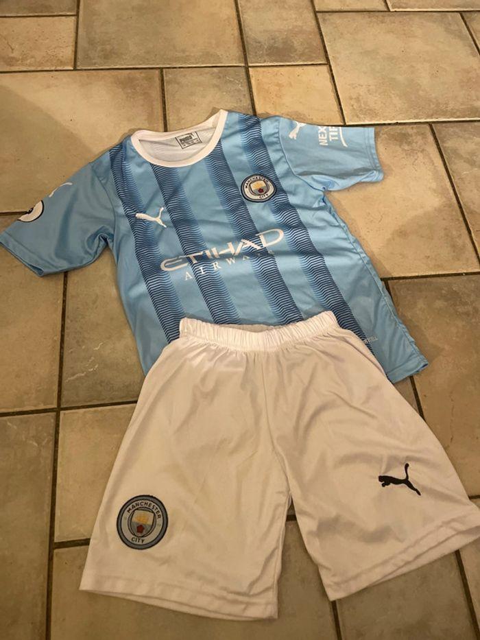 Ensemble Manchester city - Halland 9 - photo numéro 1