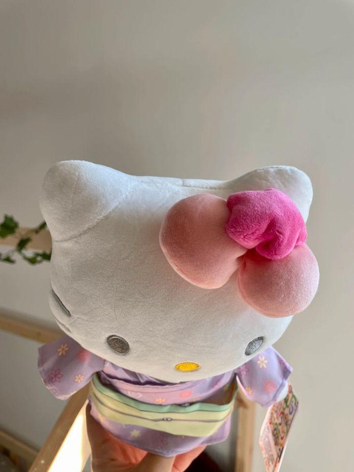 Peluche Hello Kitty en Kimono 👘 - photo numéro 15