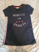 Robe princesse en baskets