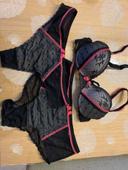 Ensemble lingerie Variance 85 A et 36