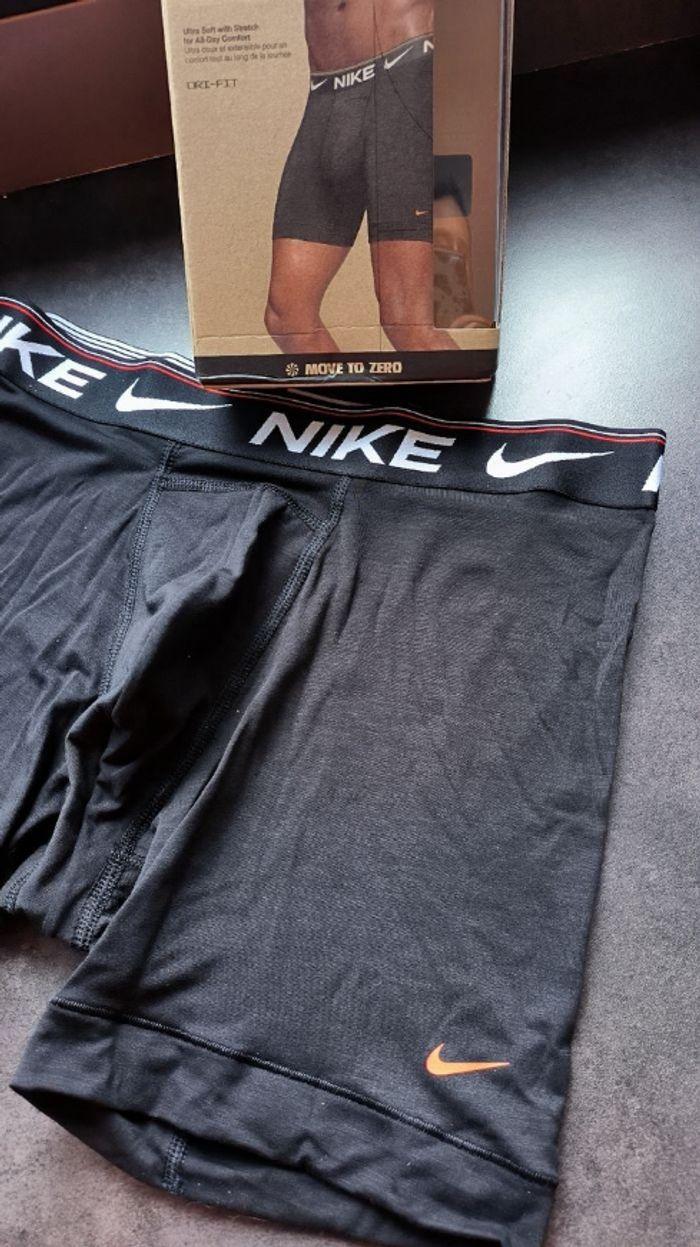 1 Boxer Nike coupe longue polyester (taille M) - photo numéro 4