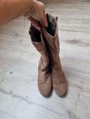 Bottes marron daim, raille 39