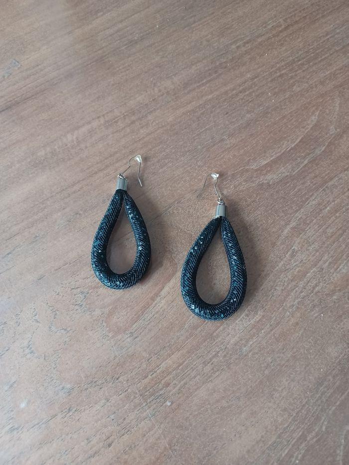 Boucles d oreilles - photo numéro 1