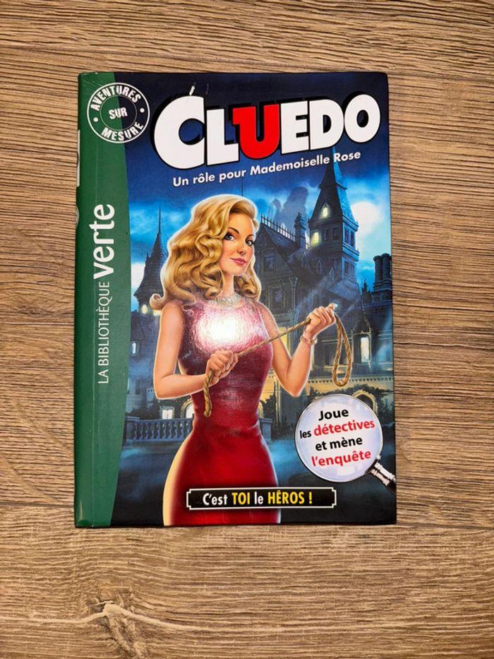 Livre Cluedo: un rôle pour Mlle Rose - photo numéro 1