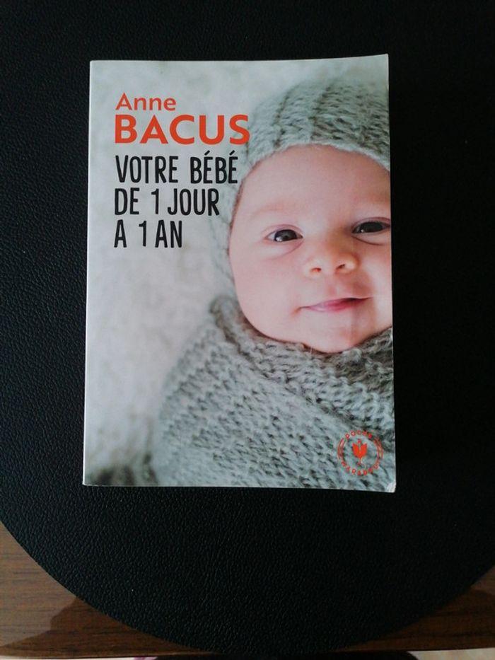 Votre bébé de 1 jour à 1 an - photo numéro 1