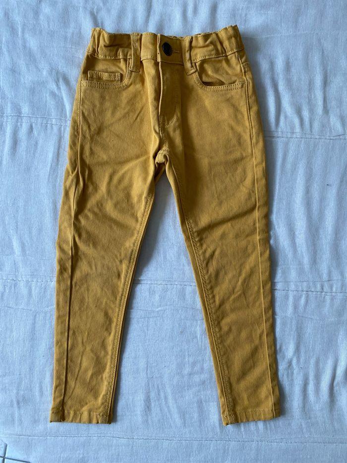 Pantalon slim jaune - photo numéro 1