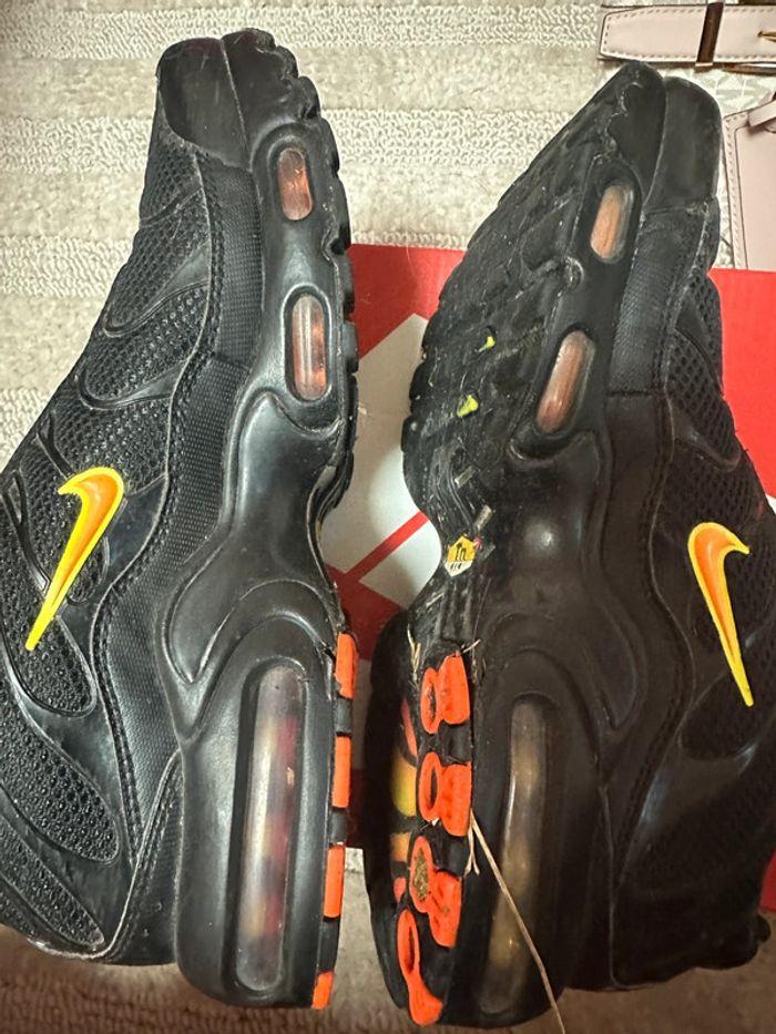 Chaussures basket noir Nike air Max  tn 38,5 - photo numéro 10