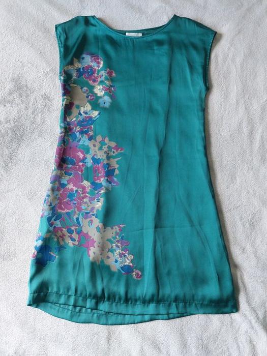 Robe Promod satinée vert foncé à fleurs taille 36 - photo numéro 5