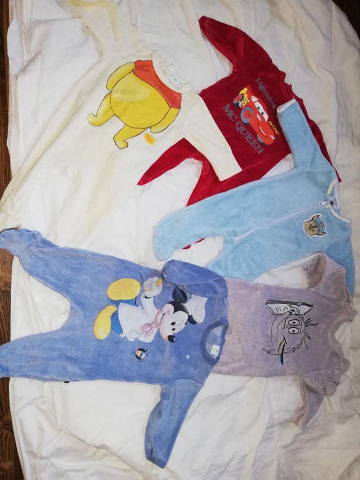 Lot de pyjama Disney 6 mois