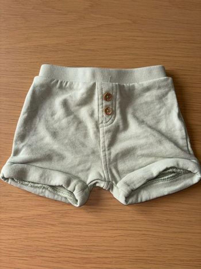 Lot 2 shorts Verbaudet 1 mois - photo numéro 2