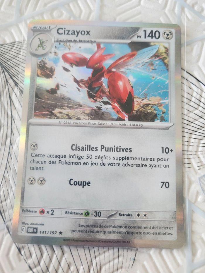 Carte pokemon holographique ev3