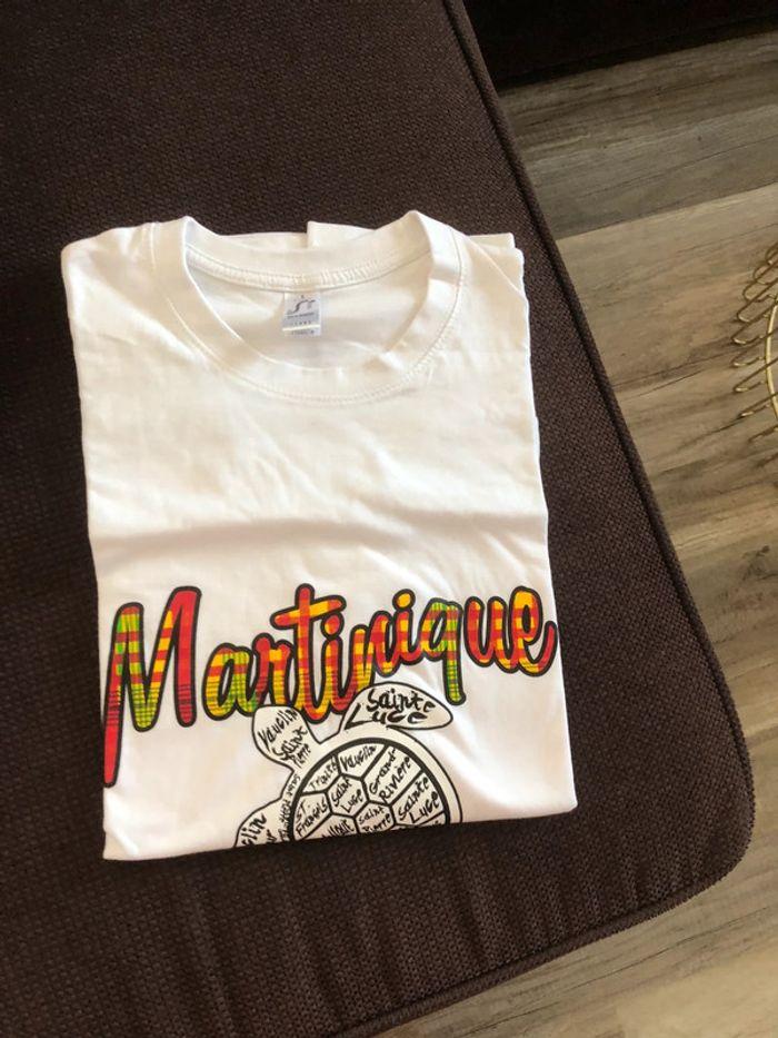 T-shirt neuf ts la Martinique - photo numéro 1