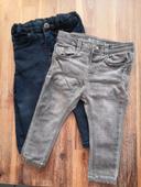 Lot de 2 jeans taille 6-9 mois