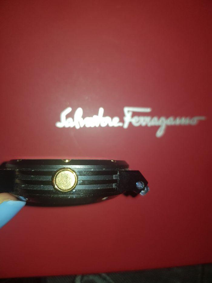 Authentique montre Salvatore Ferragamo - photo numéro 5