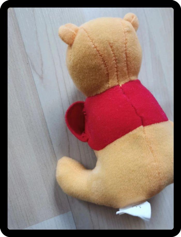 Peluche Winnie l'ourson - photo numéro 4