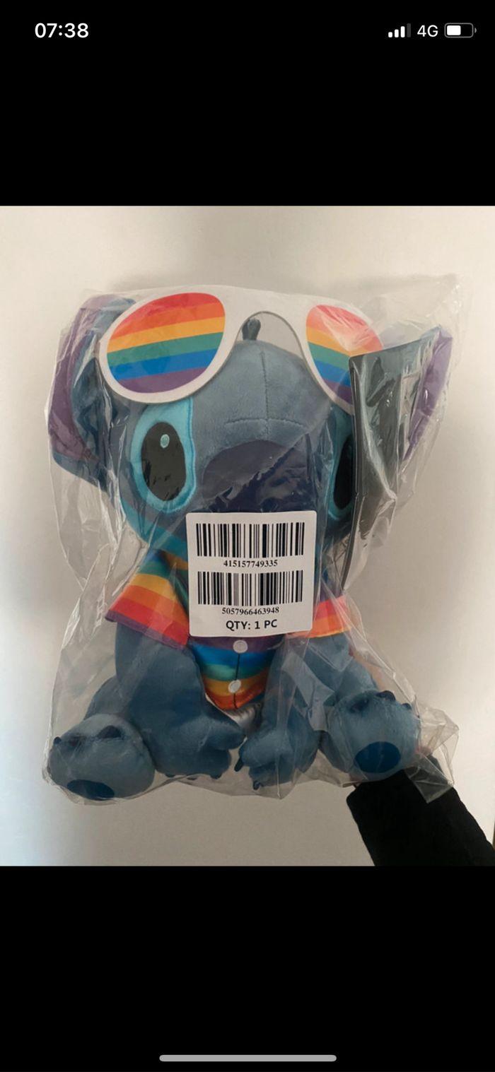 Peluche Stitch Pride - photo numéro 1